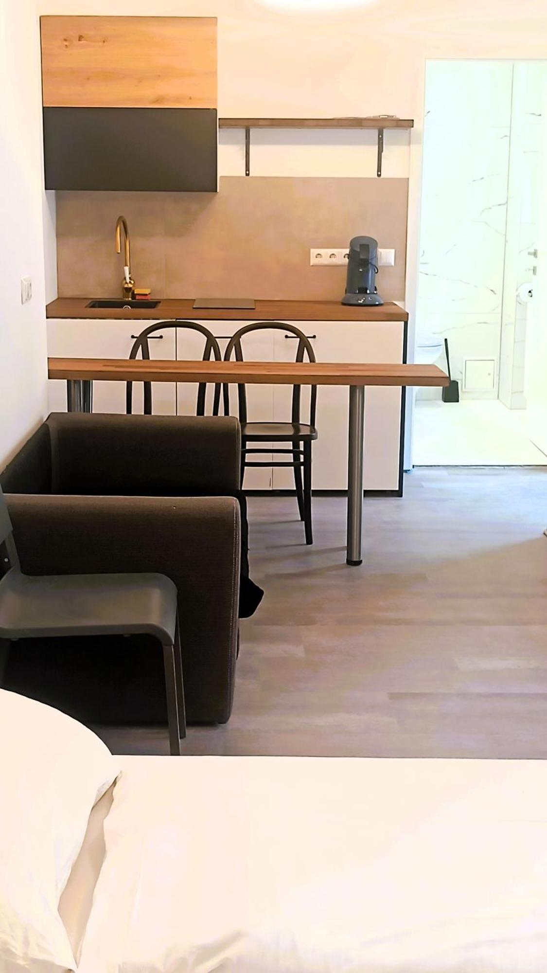 Townhouse Citycenter Klagenfurt am Woerthersee Exterior foto